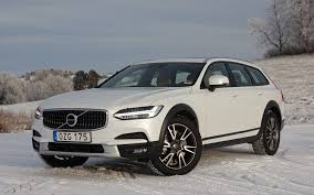 Attelage VOLVO V90 Cross Country depuis 2017