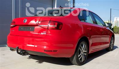 Attelage VOLKSWAGEN Jetta depuis 2015